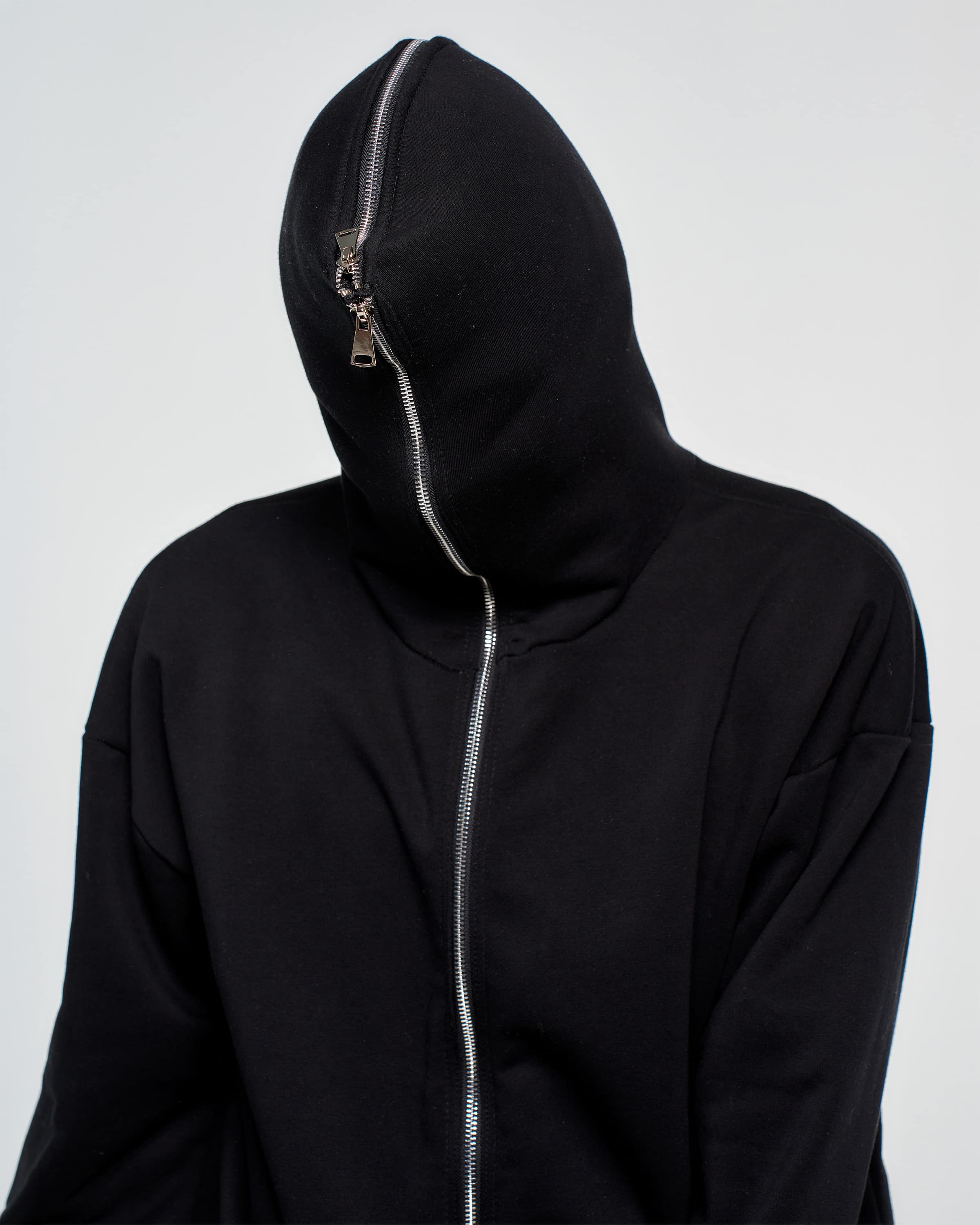 RRC ASYMMETRIC ZIP HOODIE