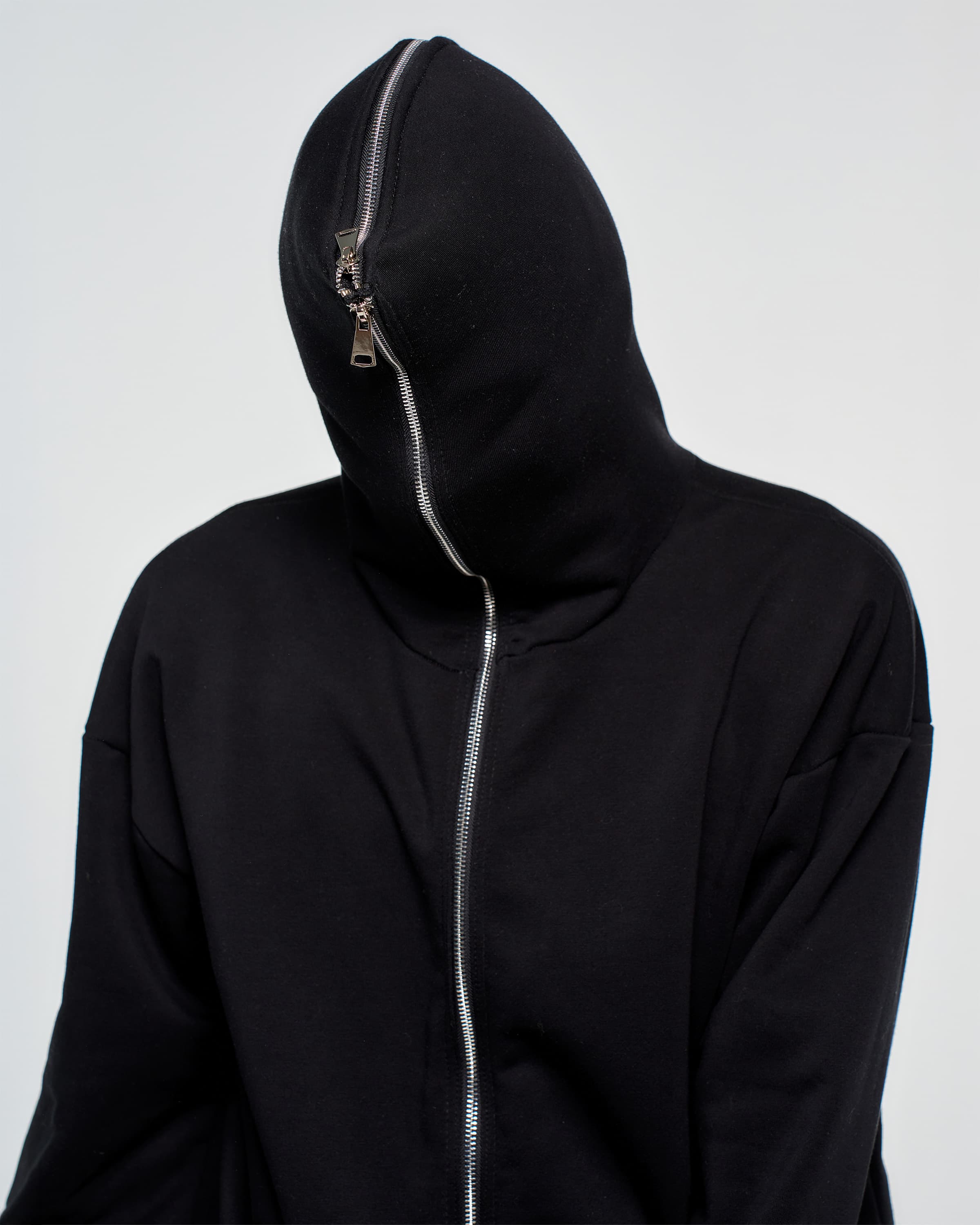 RRC ASYMMETRIC ZIP HOODIE