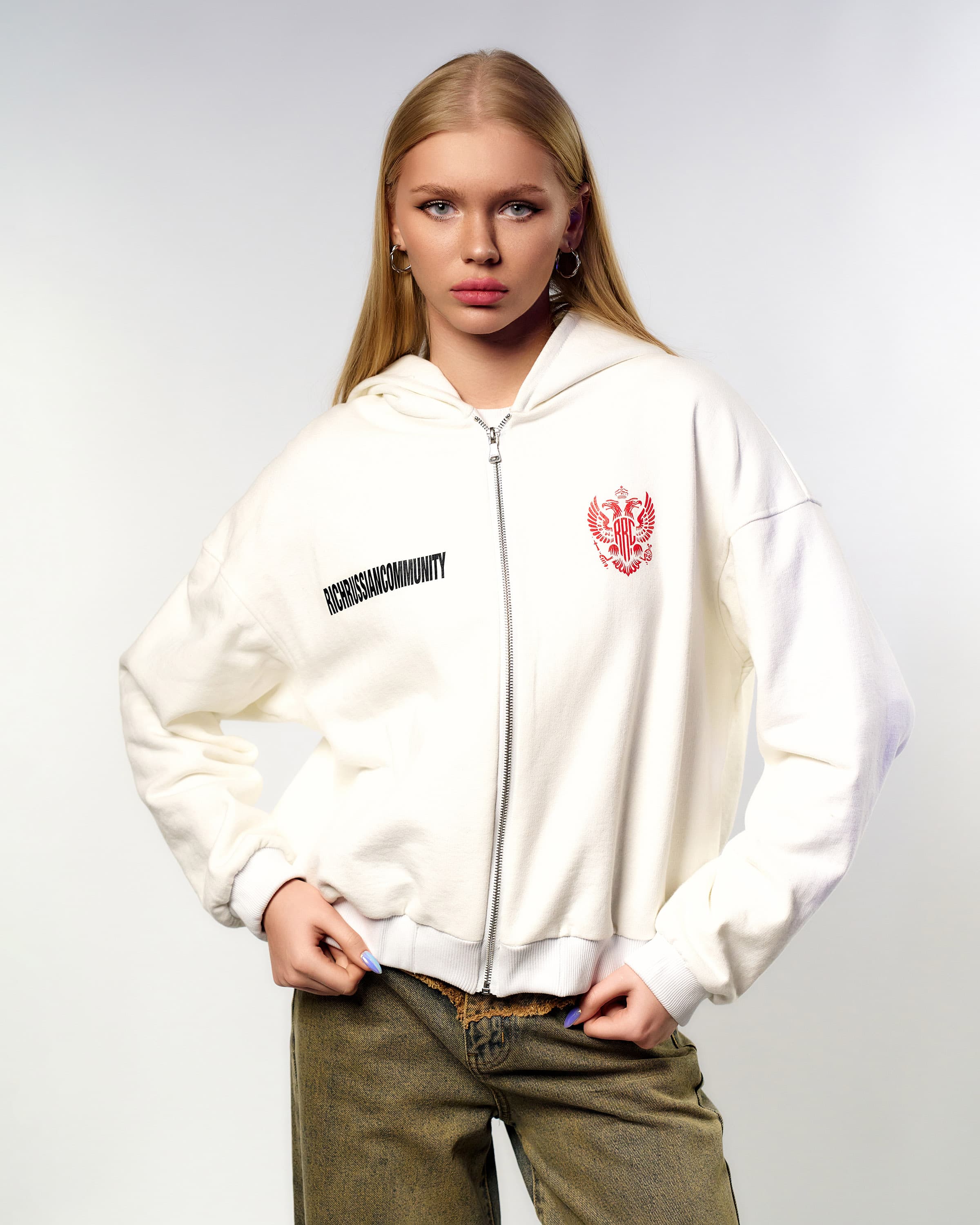 RRC CREST CROPPED ZIP HOODIE